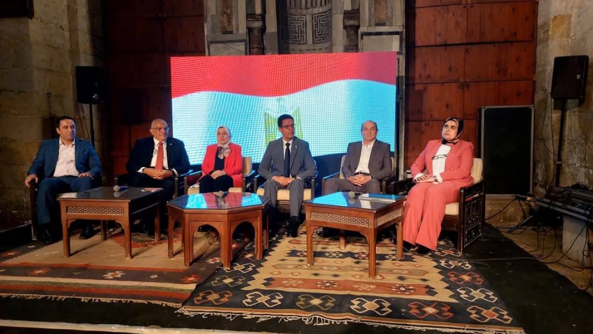 من داخل قبه الغوري .. رئيس جامعة بنها يفتتح مؤتمر &quot;مستقبل التراث بين الرؤى والتحديات&quot; فى نسخته الثانية