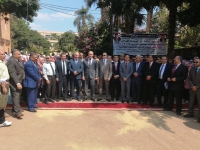 في ثاني أيام الدراسة : " السعيد" يتفقد كليات جامعة بنها ويلتقى بالطلاب داخل المدرجات