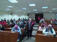 عقد امتحان الميدترم لطلاب الفرقه الثالثه قسم تمريض الاطفال