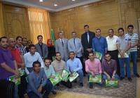 رئيس جامعة بنها يسلم خطابات 16 منحة صينية لدراسة الماجستير والدكتوراه لشباب الباحثين بالجامعة