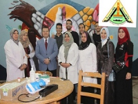 رئيس جامعة بنها فى لقاء مصور مع طلاب كلية الفنون التطبيقية